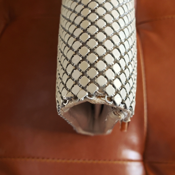 80's vintage cream & gold mesh chain mail clutch purse shoulder bag - Picture 7 of 7